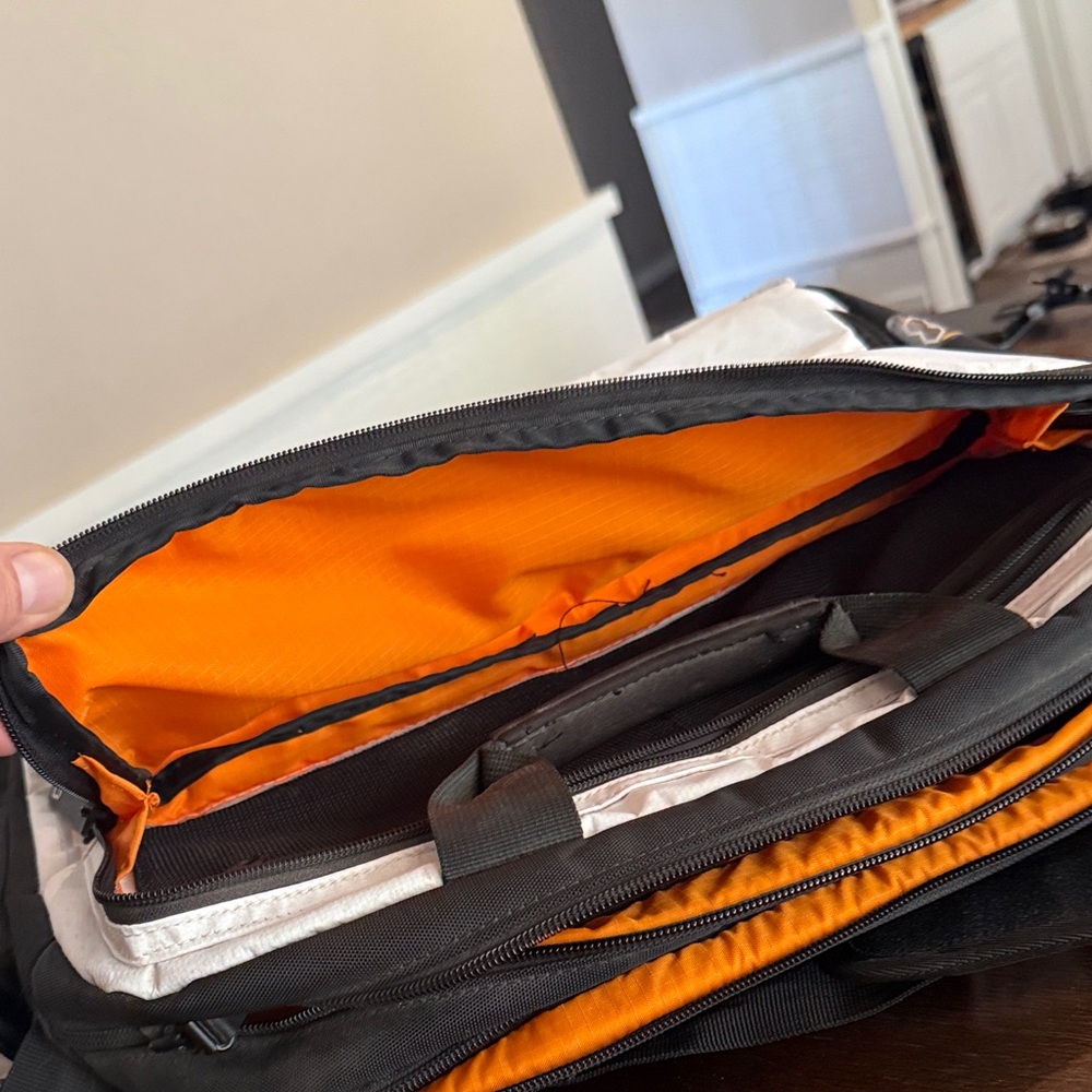 Channel Islands Surfboards Laptop Bag - Picture 6 of 13